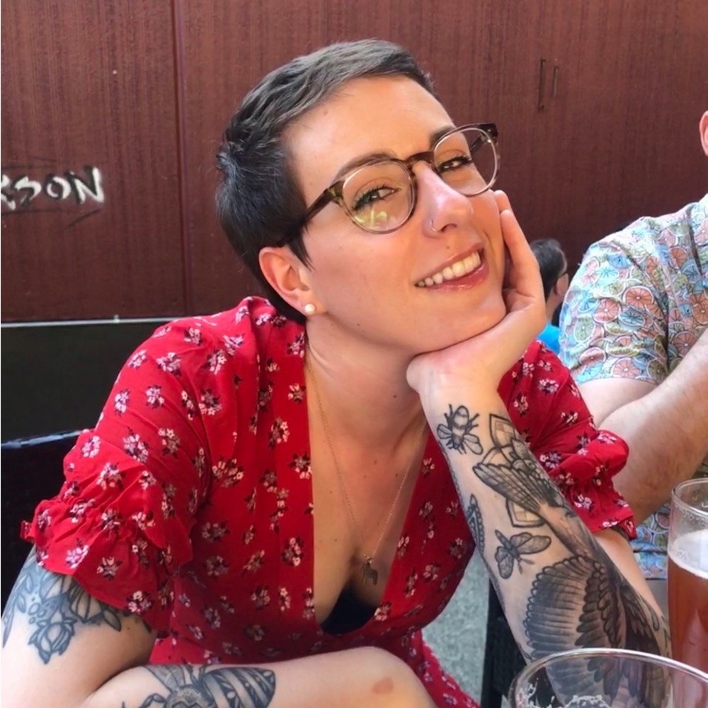 Meet your Posher, Hannah